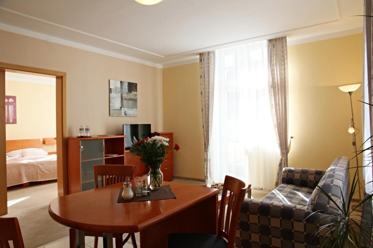 Hotel La Passionaria Маріанські Лазні Екстер'єр фото