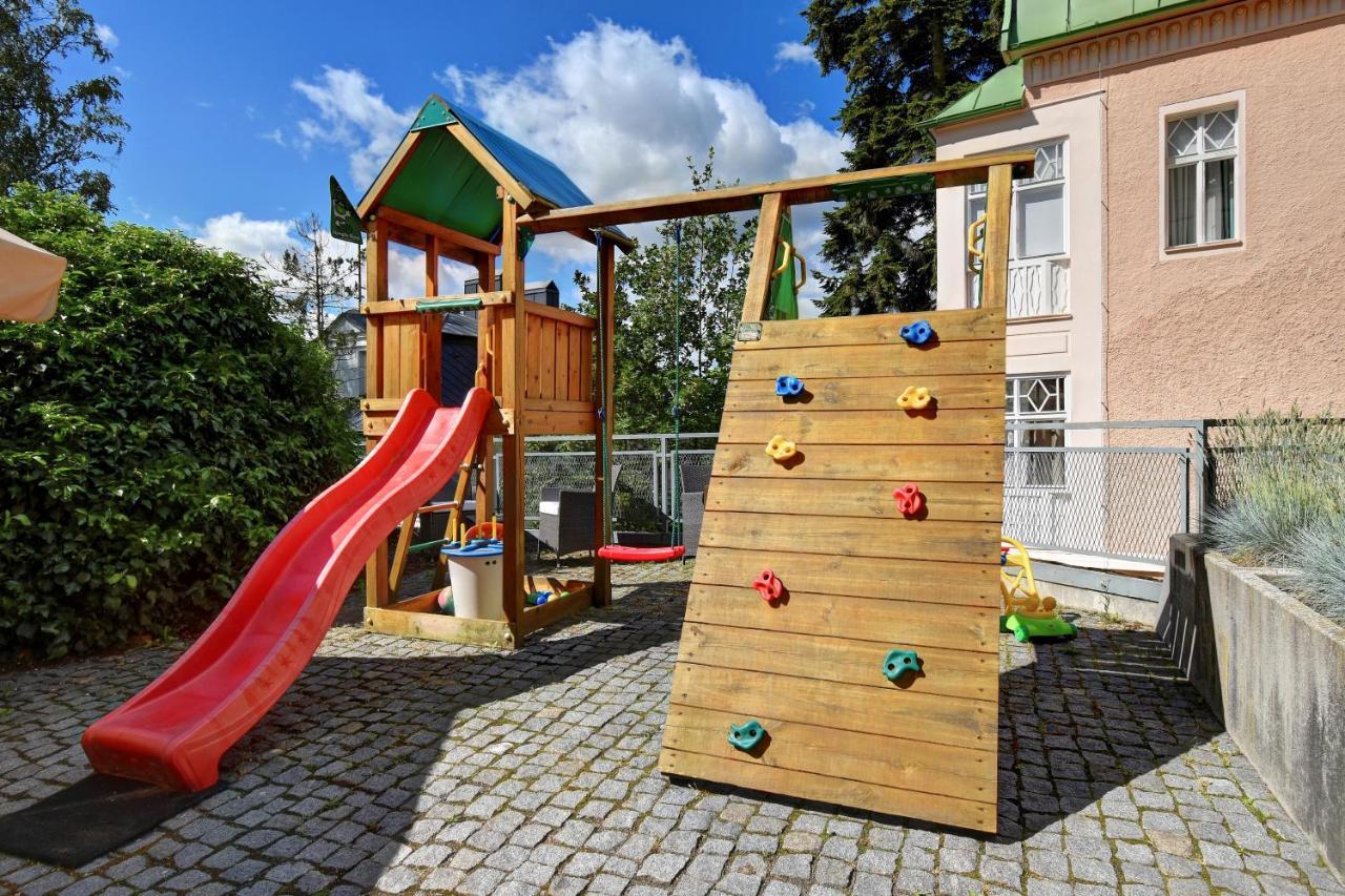 Hotel La Passionaria Маріанські Лазні Екстер'єр фото