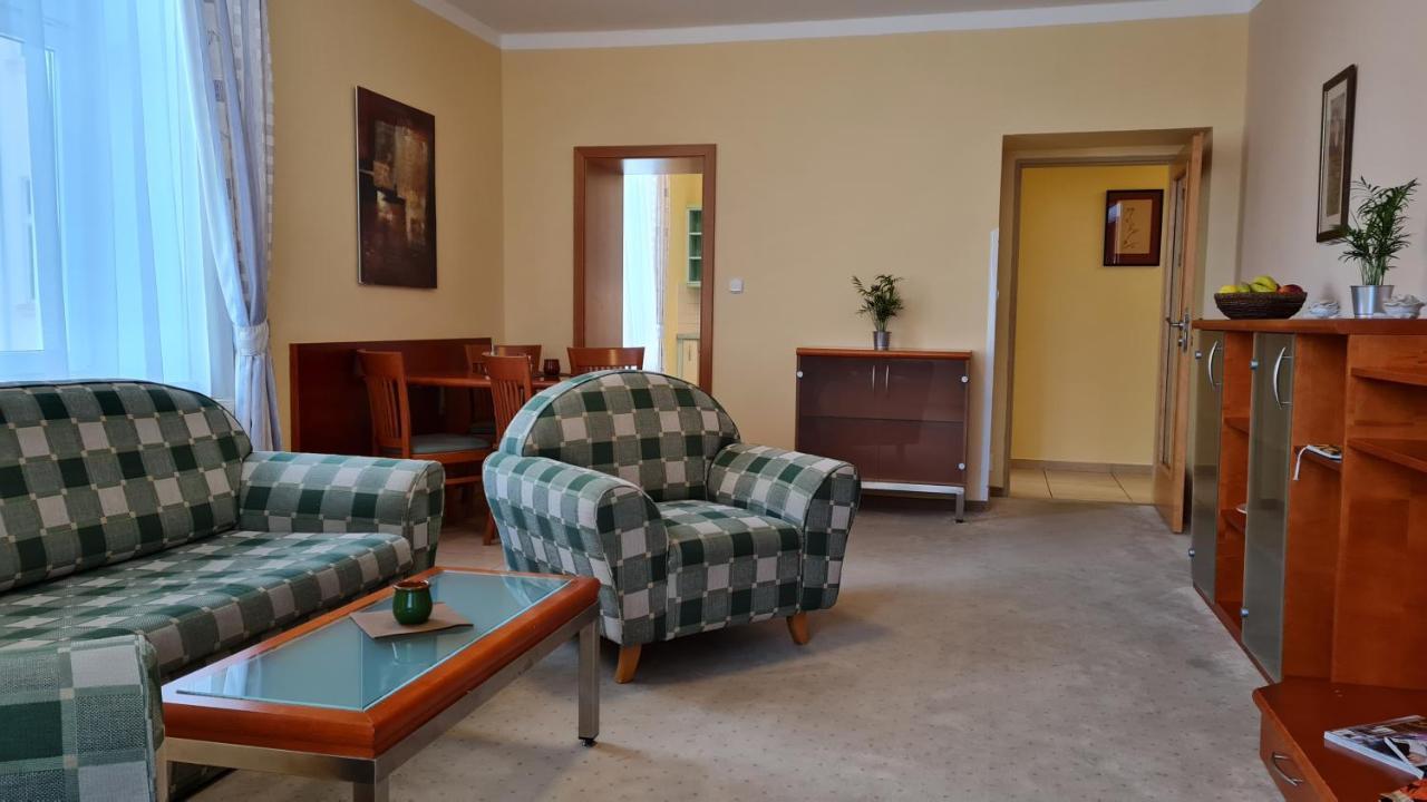 Hotel La Passionaria Маріанські Лазні Екстер'єр фото